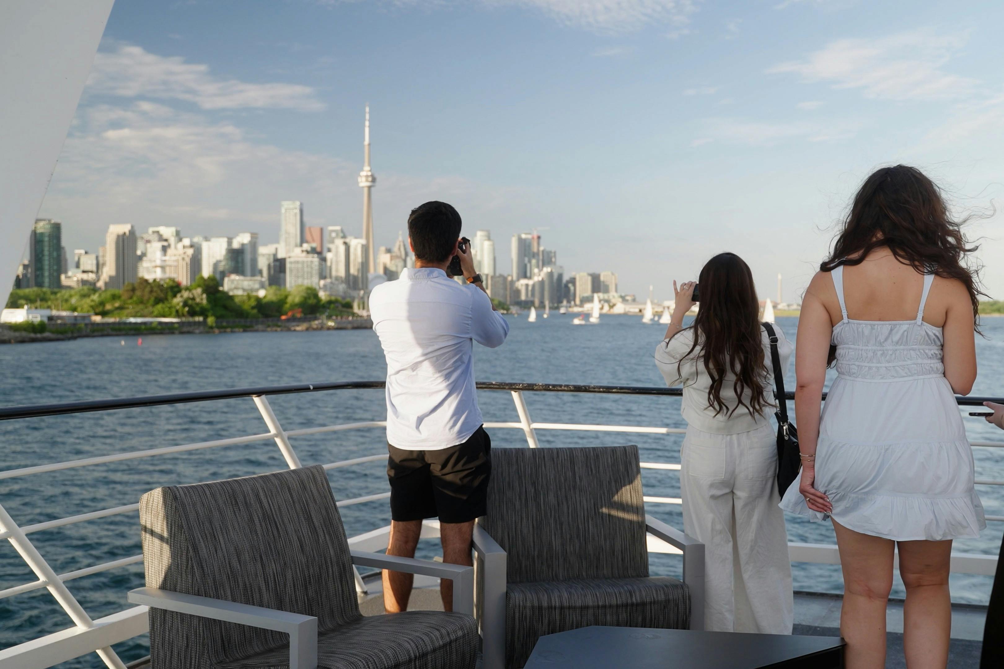 Toronto Harbour: Brunch Cruise 4