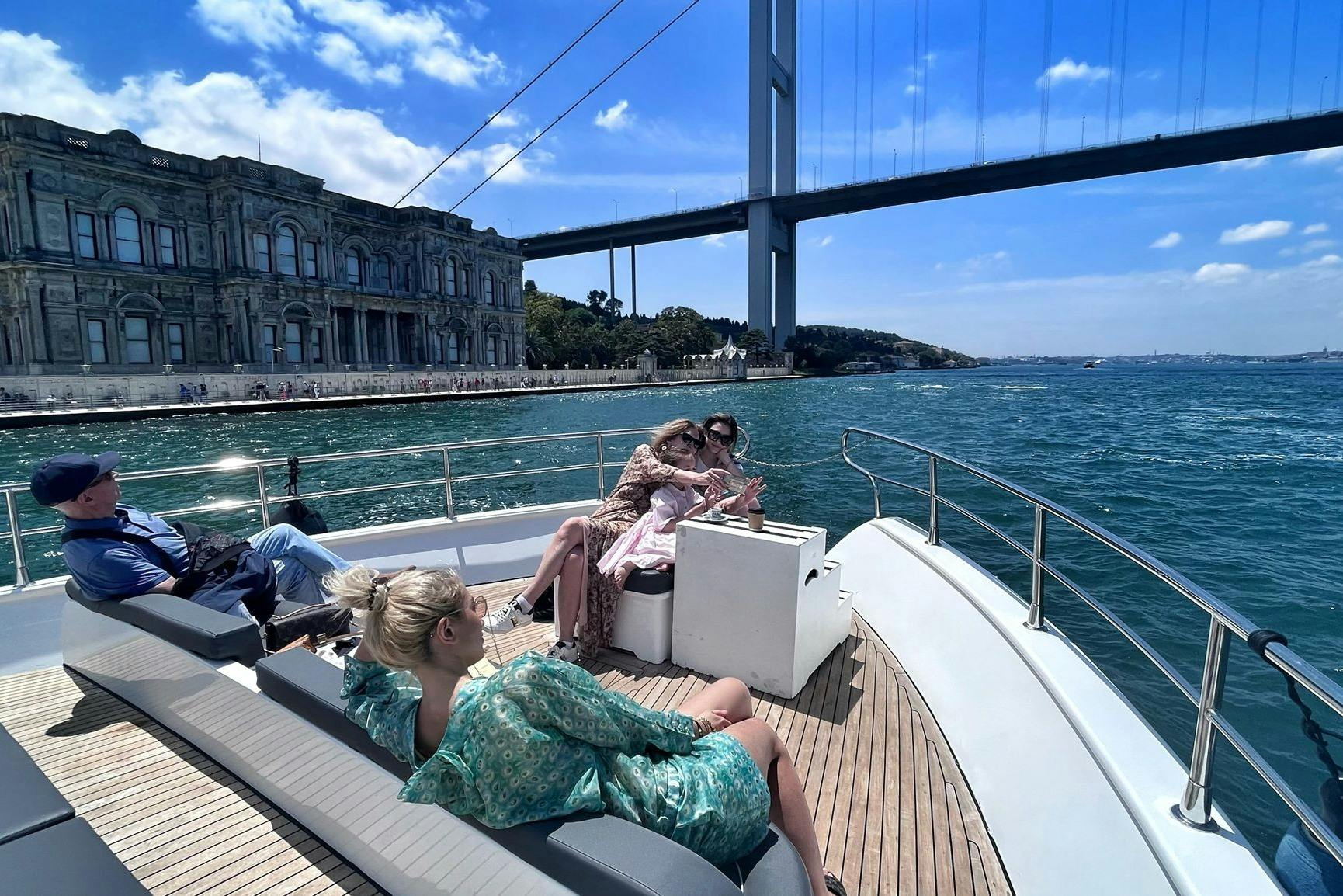 Crociera in barca sul Bosforo a Istanbul