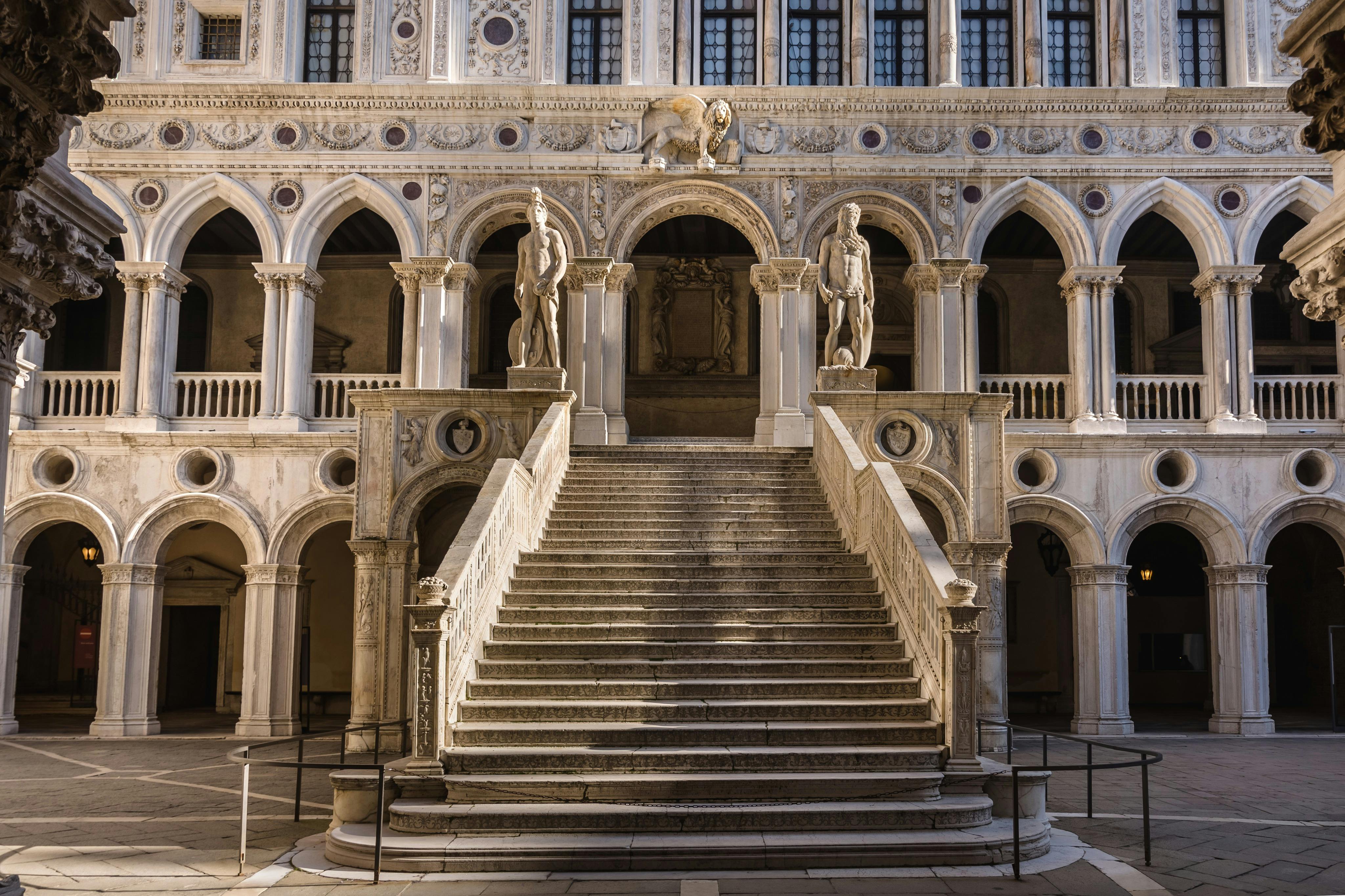 Doge's Palace: Skip The Line Ticket + Guided Tour