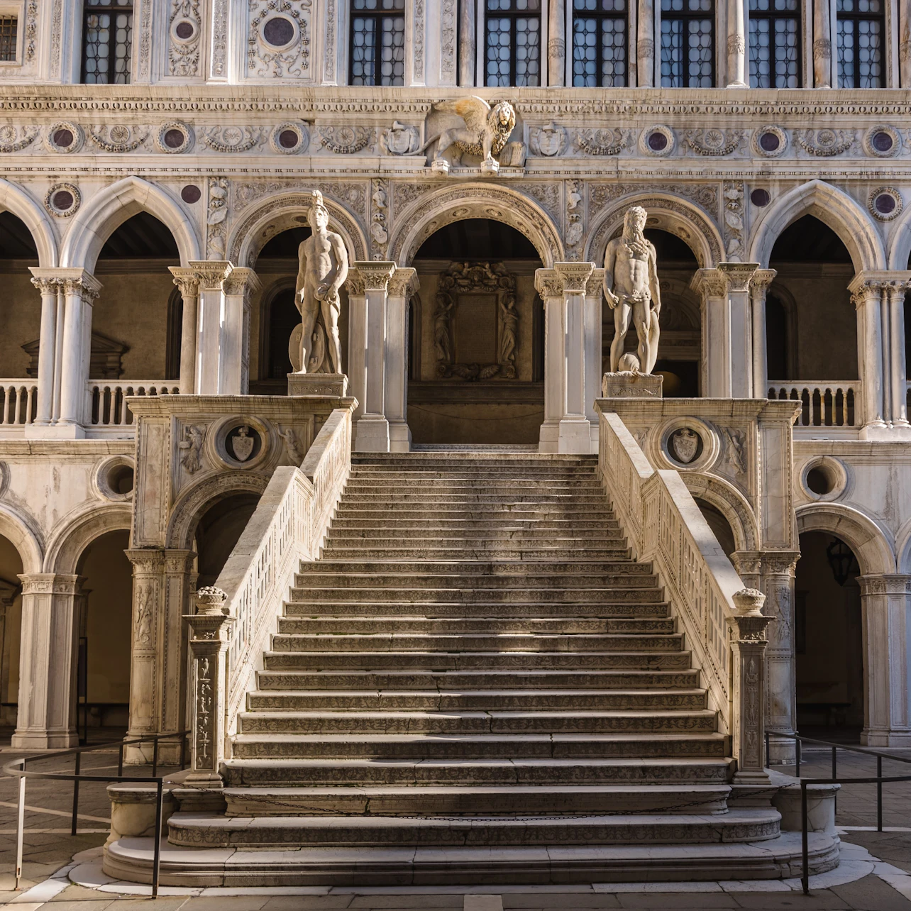 Doge's Palace: Guided Tour in Venice – Tiqets