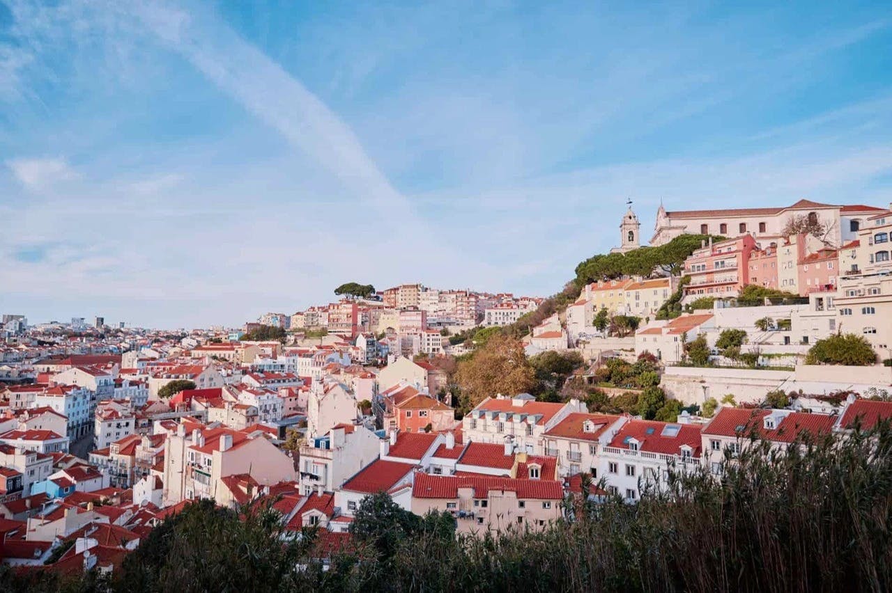 City Sightseeing Lisbon: 48-Hr Hop-on Hop-off + Walking Tour & Night Tour