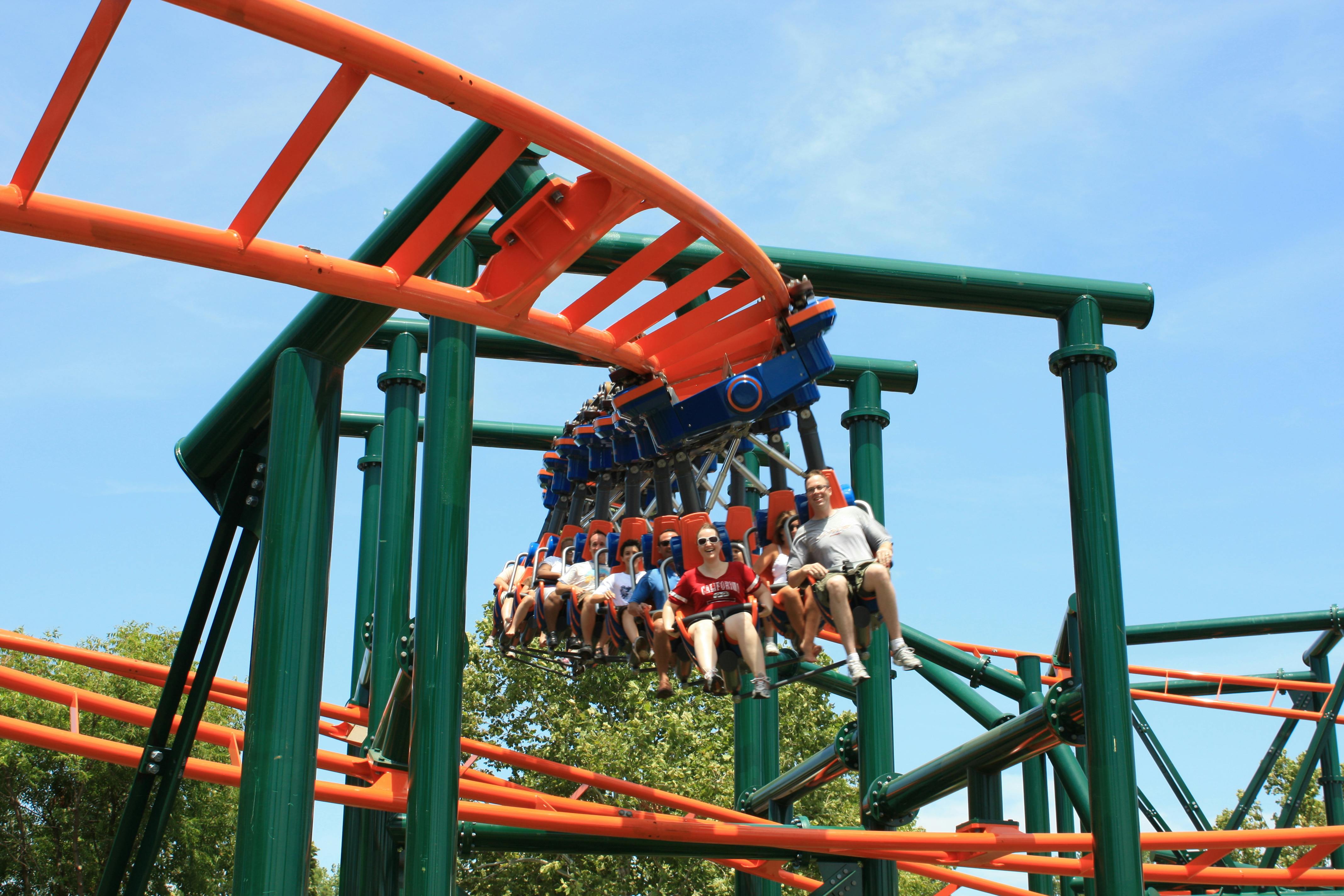 frontier-city-hurricane-harbor-tickets-tiqets