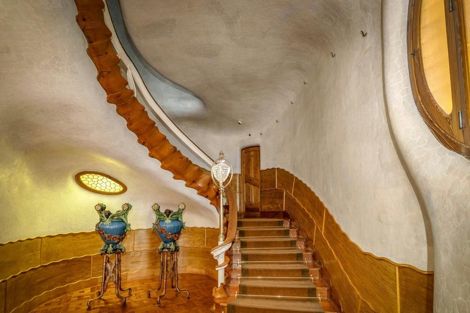 カサ・バトリョの中。