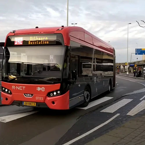 Amsterdam: One-Way Bus Transfer from Schiphol Airport - Photo 4