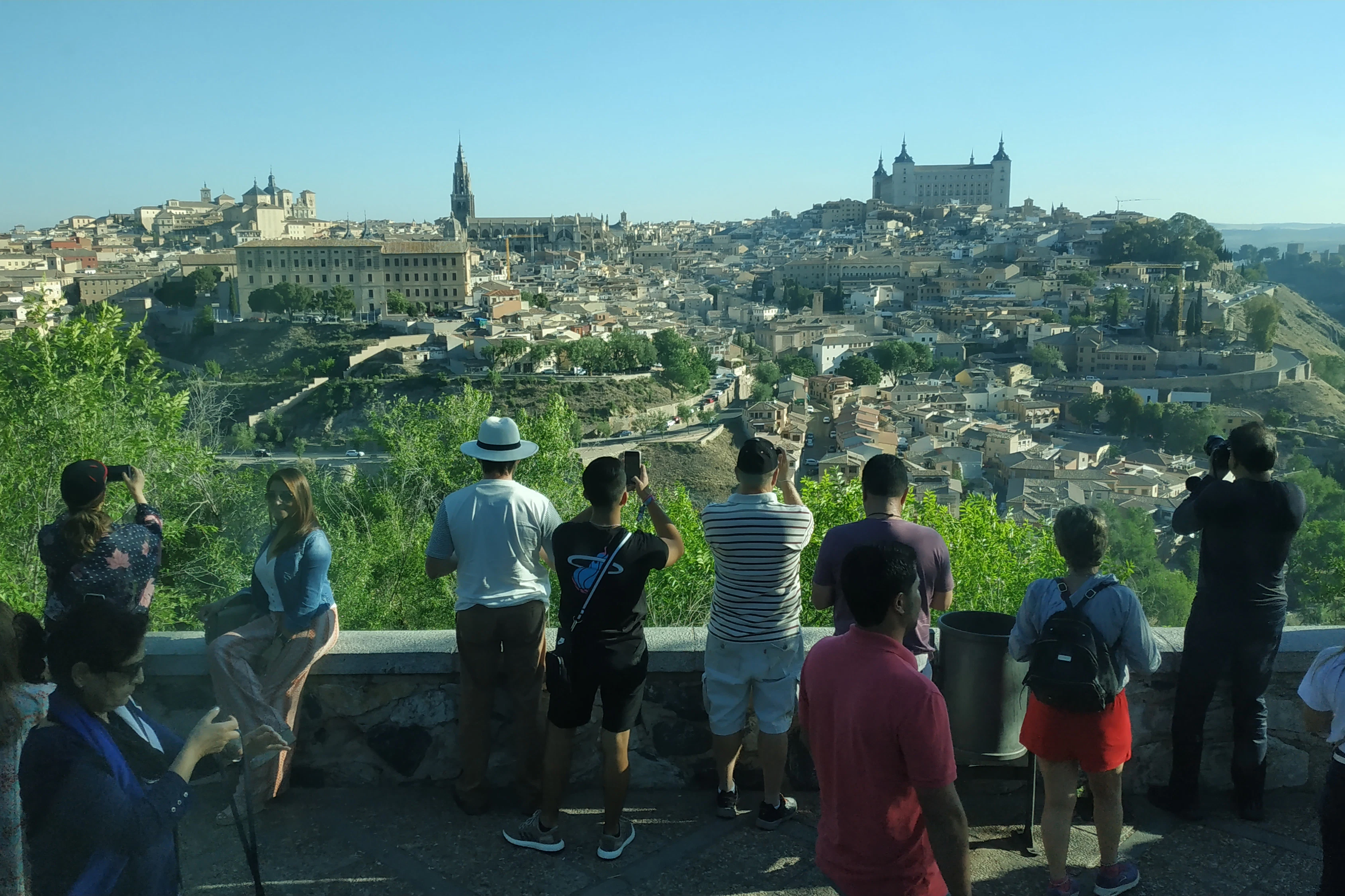 Toledo & Segovia: Day Trip from Madrid