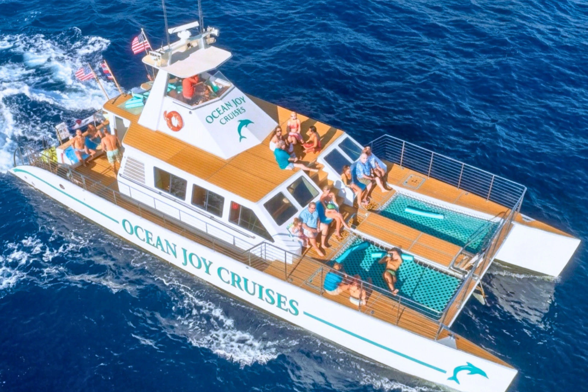 Oahu: Paseo en barco por la tarde para avistar delfines + buceo con tubo
