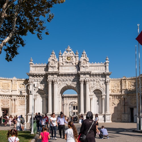 Dolmabahce Palace: Guided Tour