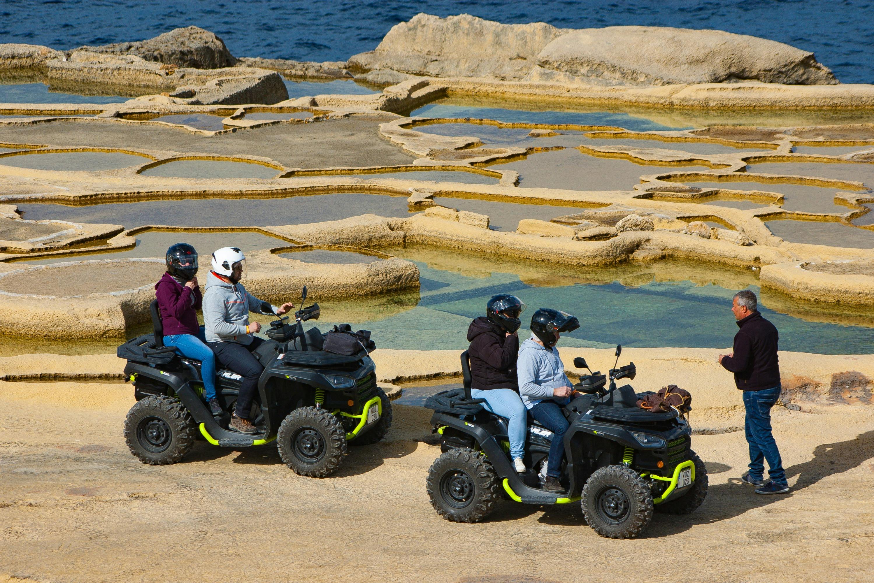 Gozo: Giro guidato in Quad + Trasferimenti + Gita in barca a Comino + Pranzo — 4