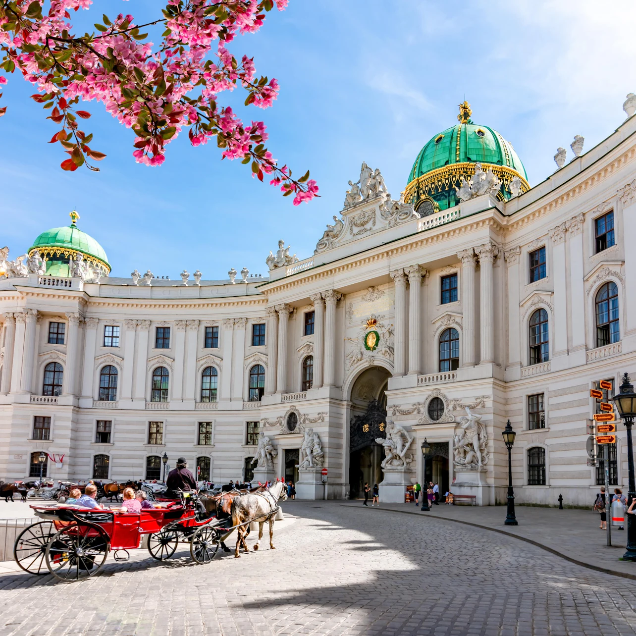 Museo Sisi, Palacio de Hofburg y Jardines de Viena: Salta la cola + Visita guiada