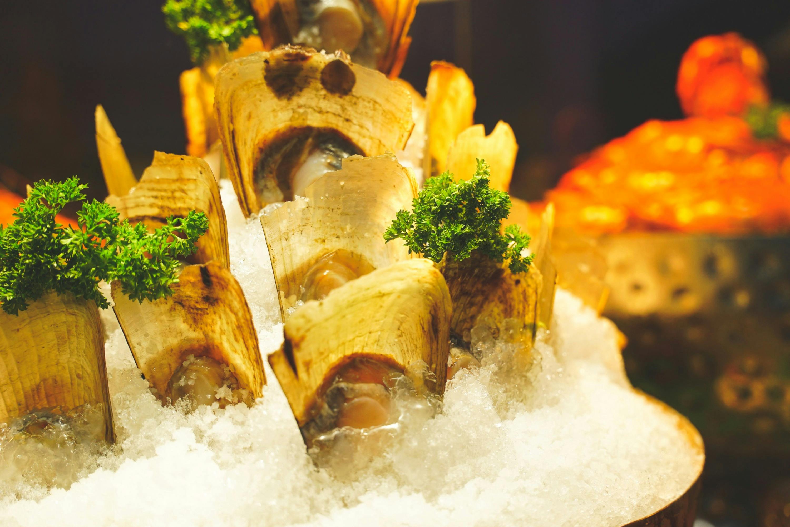 La Vela Saigon Hotel: 5-Star Seafood Buffet Lunch