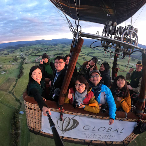 Yarra Valley: Hot-Air Balloon & Optional Breakfast + Transfer