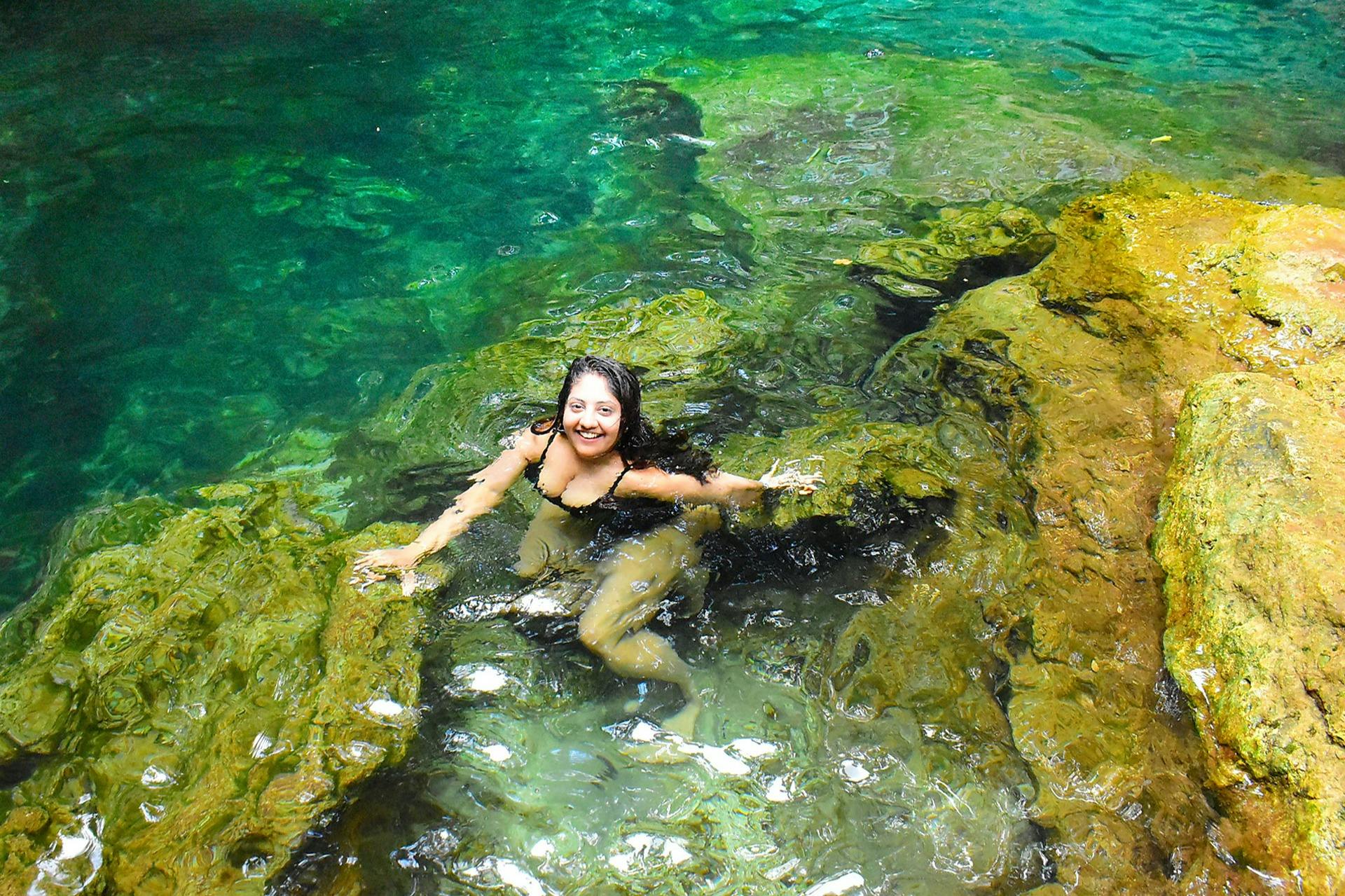 세노테의 시원한 바다에서 휴식을 취해보세요