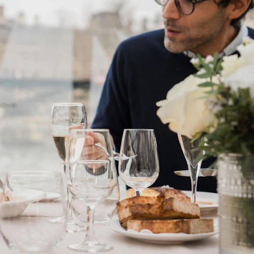 Seine River: Lunch Cruise by BATEAUX-MOUCHES® - Photo 1
