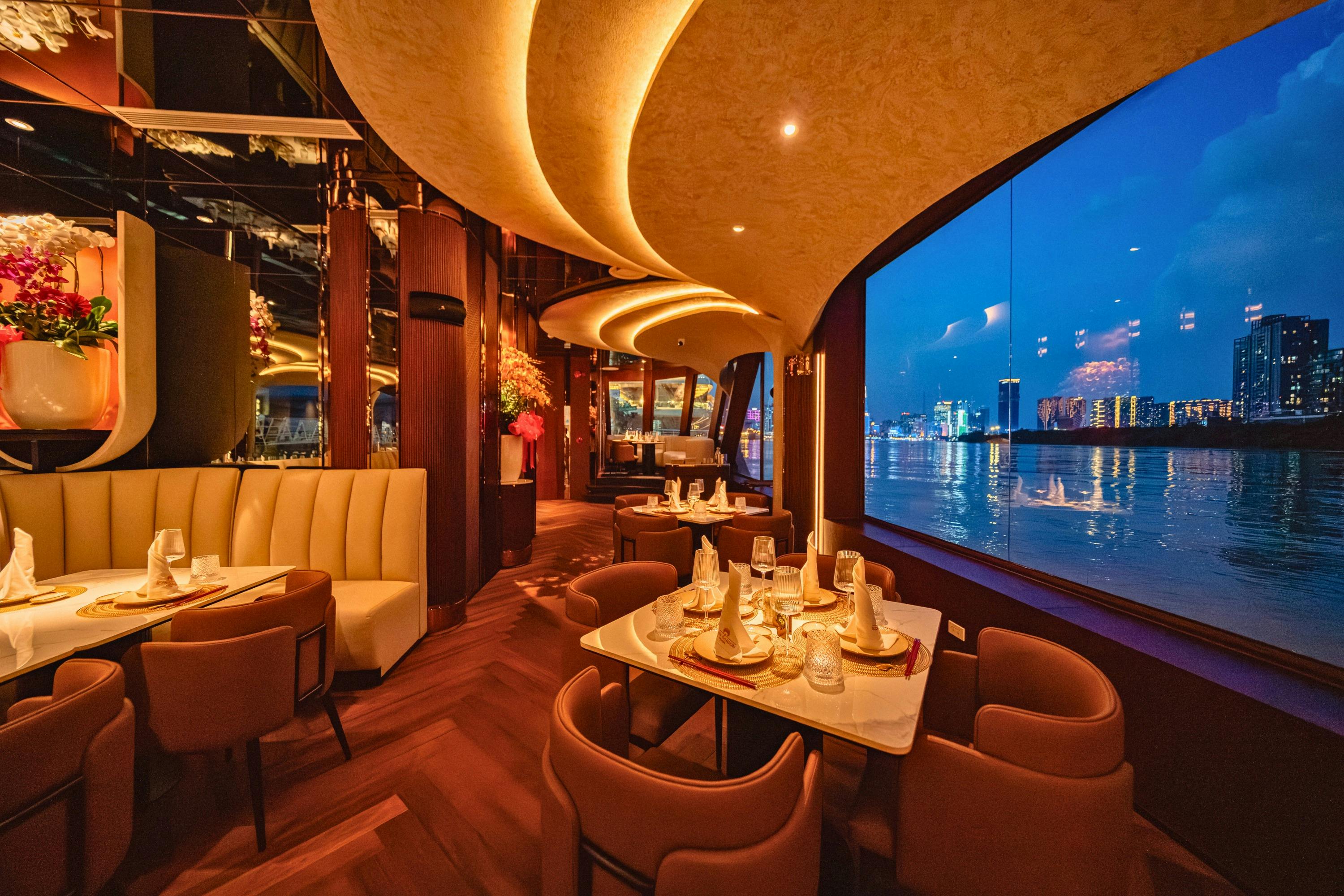 Ho Chi Minh City: Crociera sul fiume Saigon al tramonto o con cena + Drink di benvenuto — 5