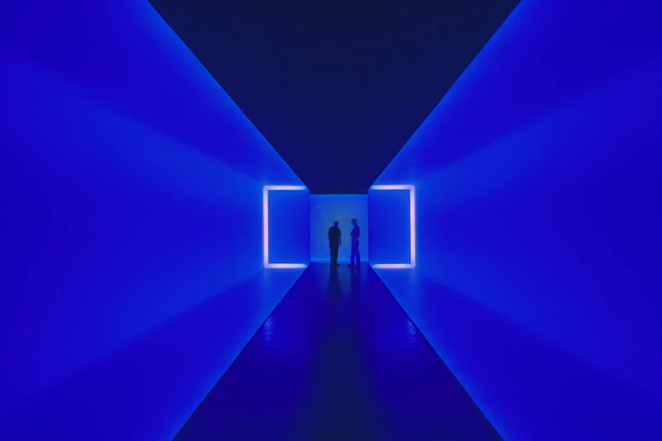 Walk through the stunning Turrell Tunnel connecting the Beck and Law Buildings
