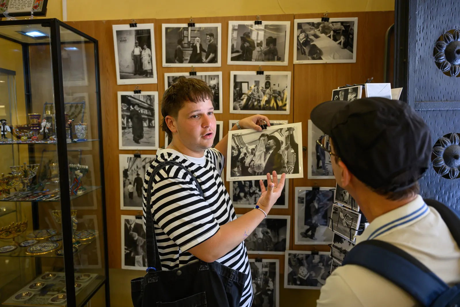 Grand tour of Kazinczy & Dohány Synagogue + Jewish Quarter Walking Tour