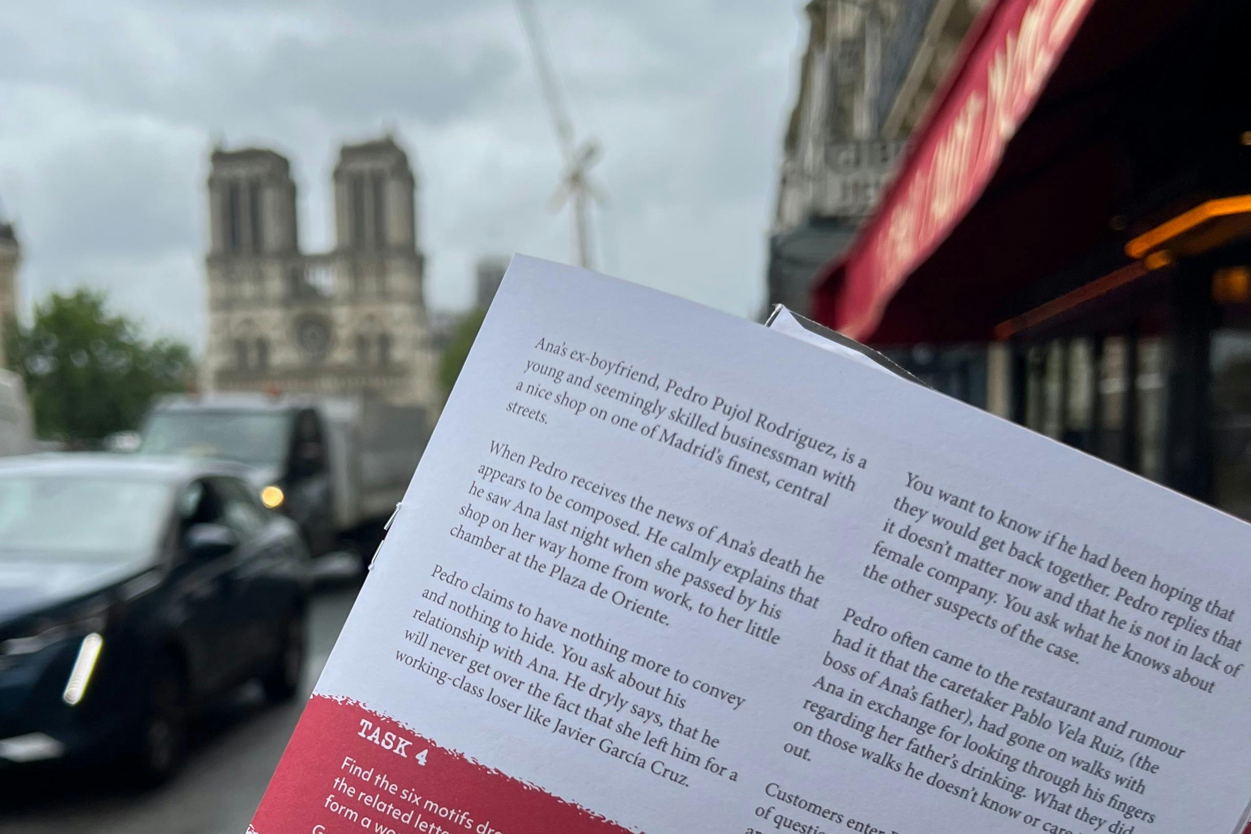 Είδα την Παναγία των Παρισίων από ένα καφενείο