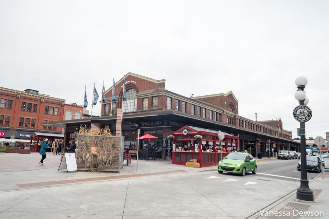 Centrální budova ByWard Market, ByWard Pavillion