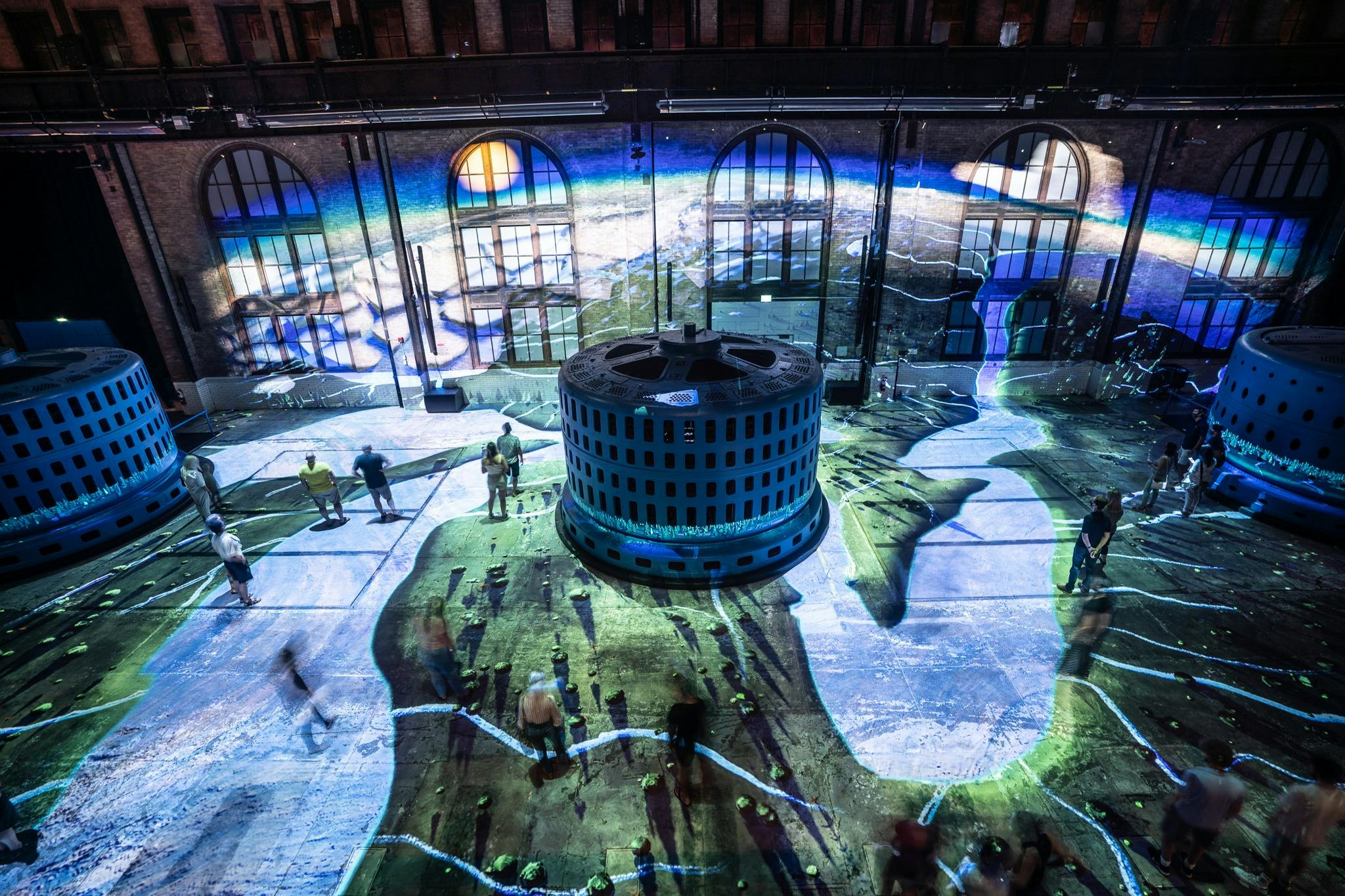 Espectacle nocturn Corrents: "El poder del Niàgara transformat"