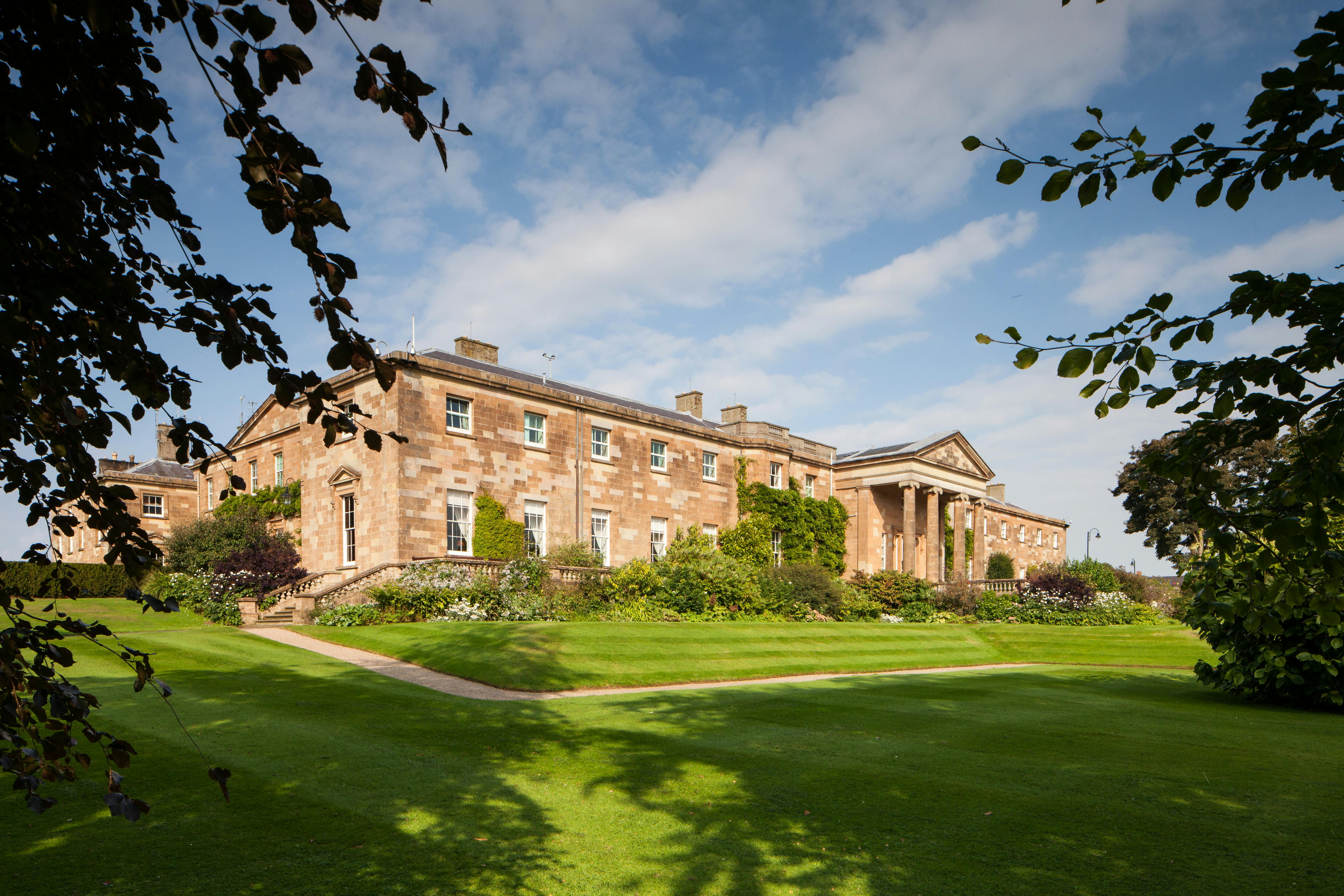 Tickets For Hillsborough Castle   Effe6b61a36042a0aa762b7bd846ae72 