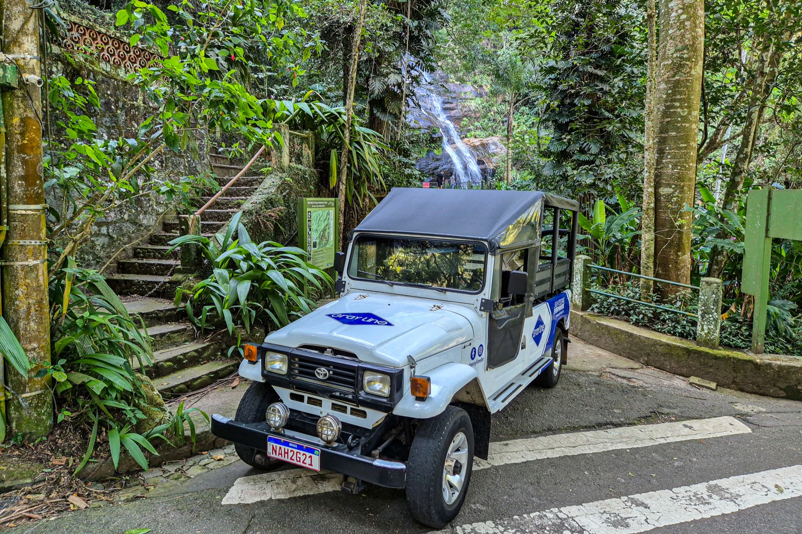 Parque Nacional da Tijuca: Aventura guiada em jipe saindo do Rio de Janeiro