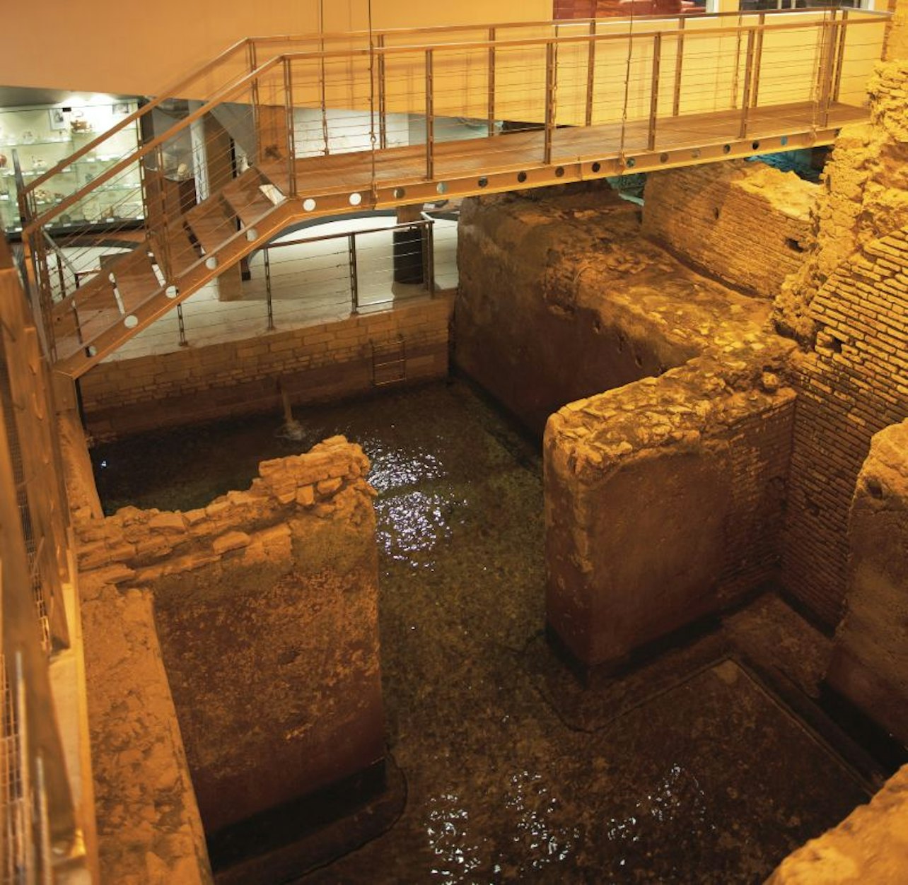 Trevi District Underground: Pequeno Aqueduto Domus - Acomodações em Roma