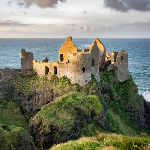 Northern Ireland: Guided Day Tour from Dublin + Dunluce Castle Entry - Photo 8