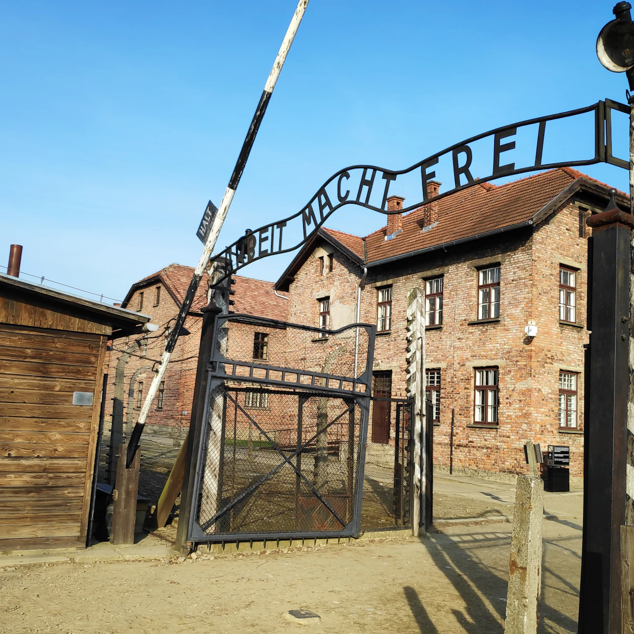 Auschwitz-Birkenau: Entry Ticket + Guided Tour in Krakow β Tiqets