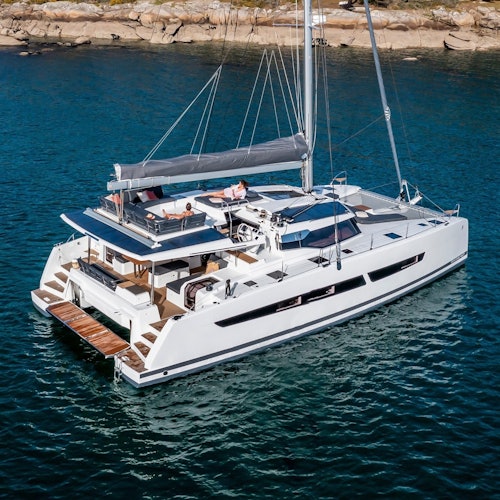 Mykonos: Catamaran Cruise + Meal, Drinks & Transport