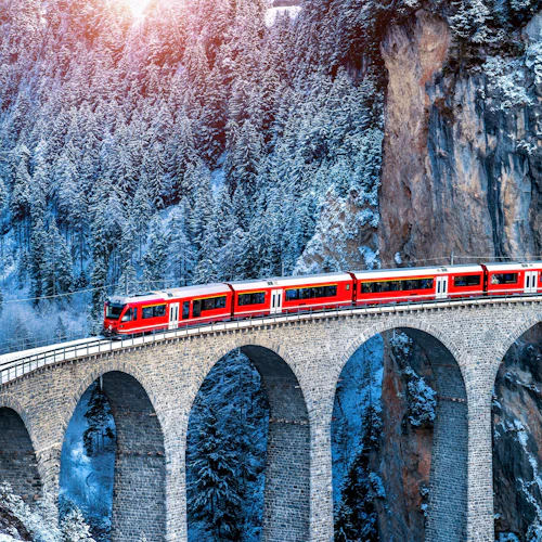 St. Moritz: Visita guiada de um dia a partir de Milão + bilhete para o Bernina Express - Photo 4