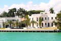 Rich and famous celebrities mansions - Star Island 