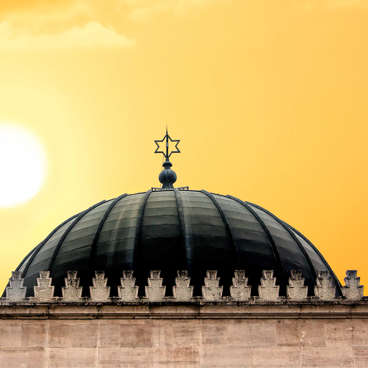 Dohány Street Synagogue: Fast Track Ticket in Budapest – Tiqets