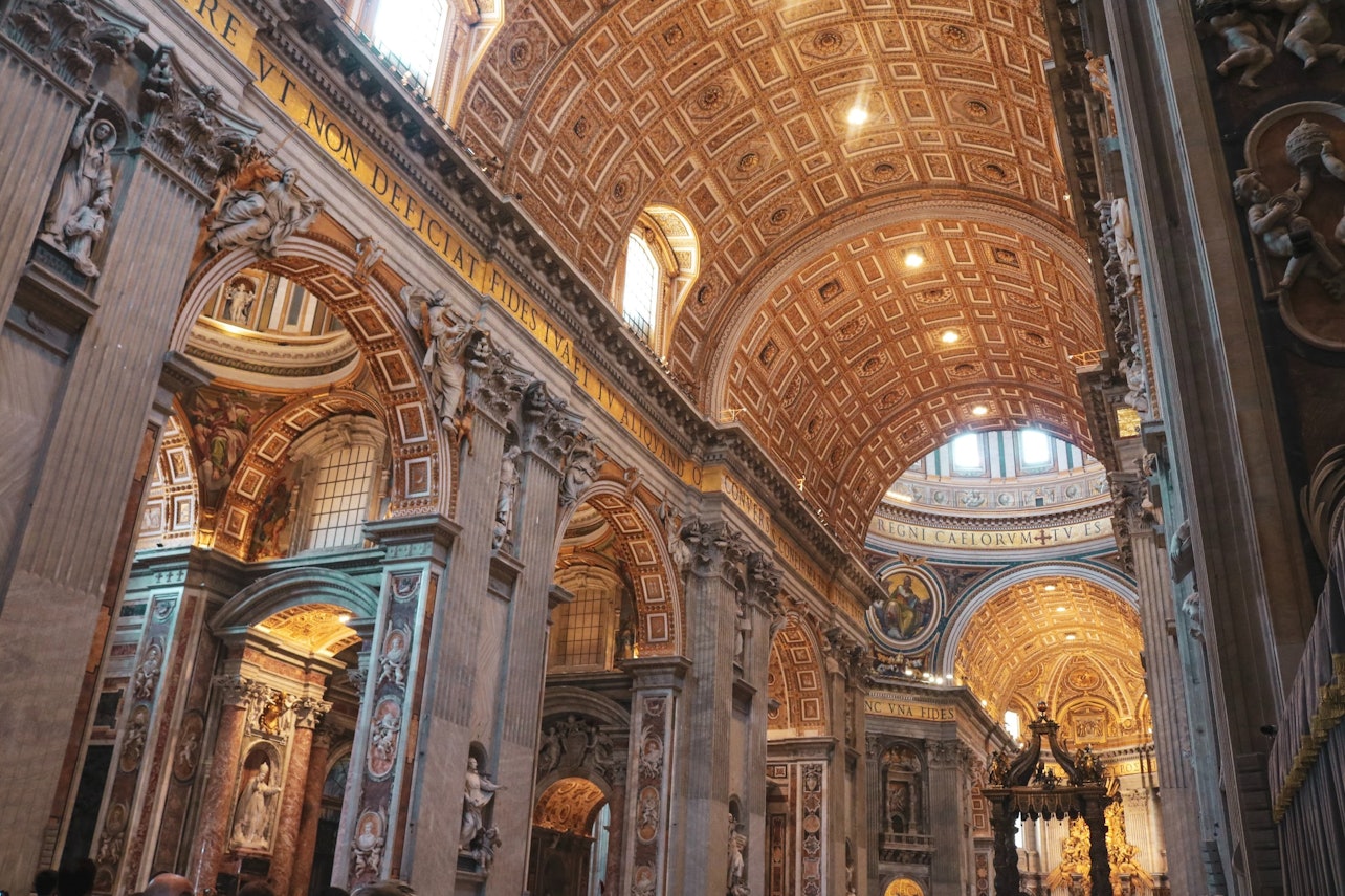 Vaticano: Audioguía de 1 hora por la Basílica de San Pedro - Alojamientos en Roma