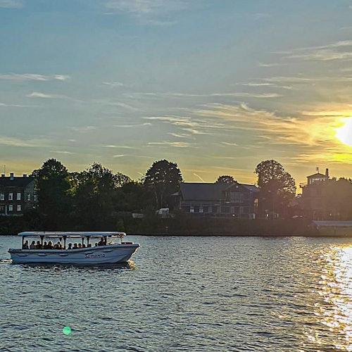 Visita de Riga en barco por los canales
