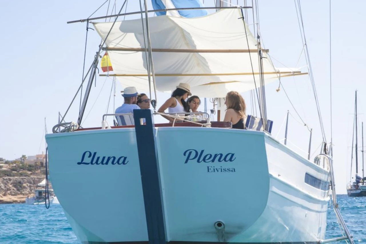 Ibiza: Private Sailboat with Premium Open Bar, Food & Music