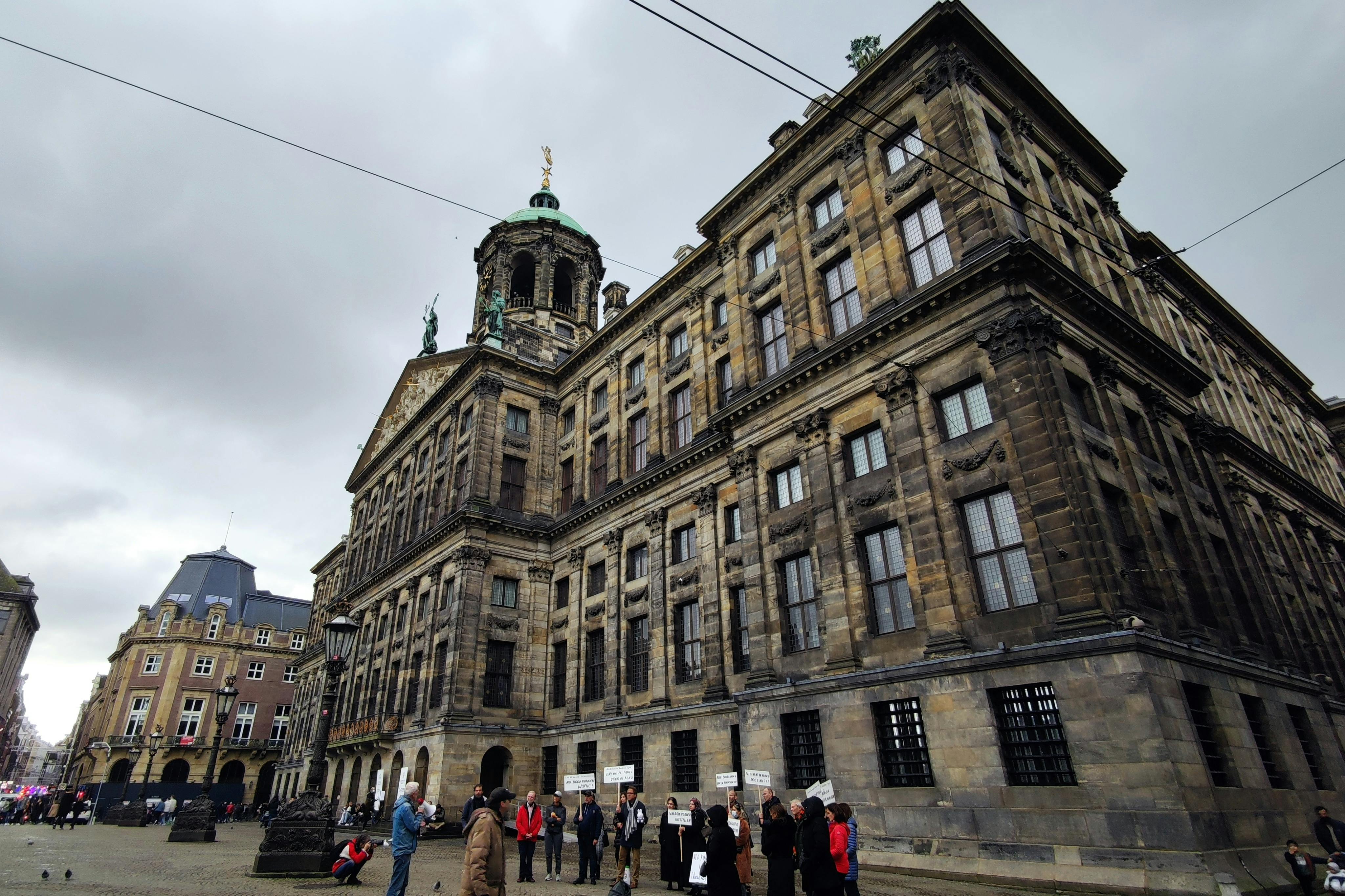 Βασιλικό Παλάτι, το σημείο συνάντησης