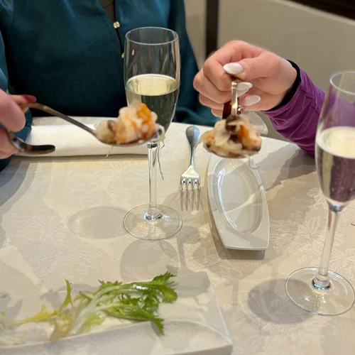 Sparkling Wine & Food Experience - Photo 2