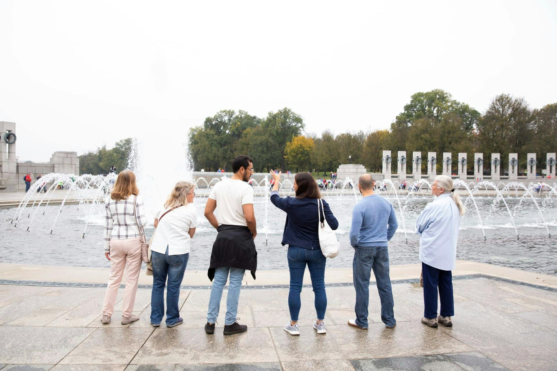 Guided Tour of the National Mall with Tickets to the Washington Monument
