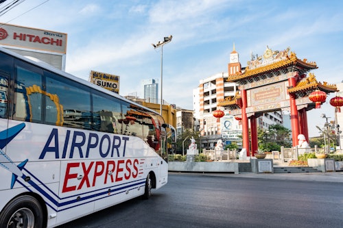 バンコクスワンナプーム国際空港（BKK）からバンコクへのバス移動(即日発券)
