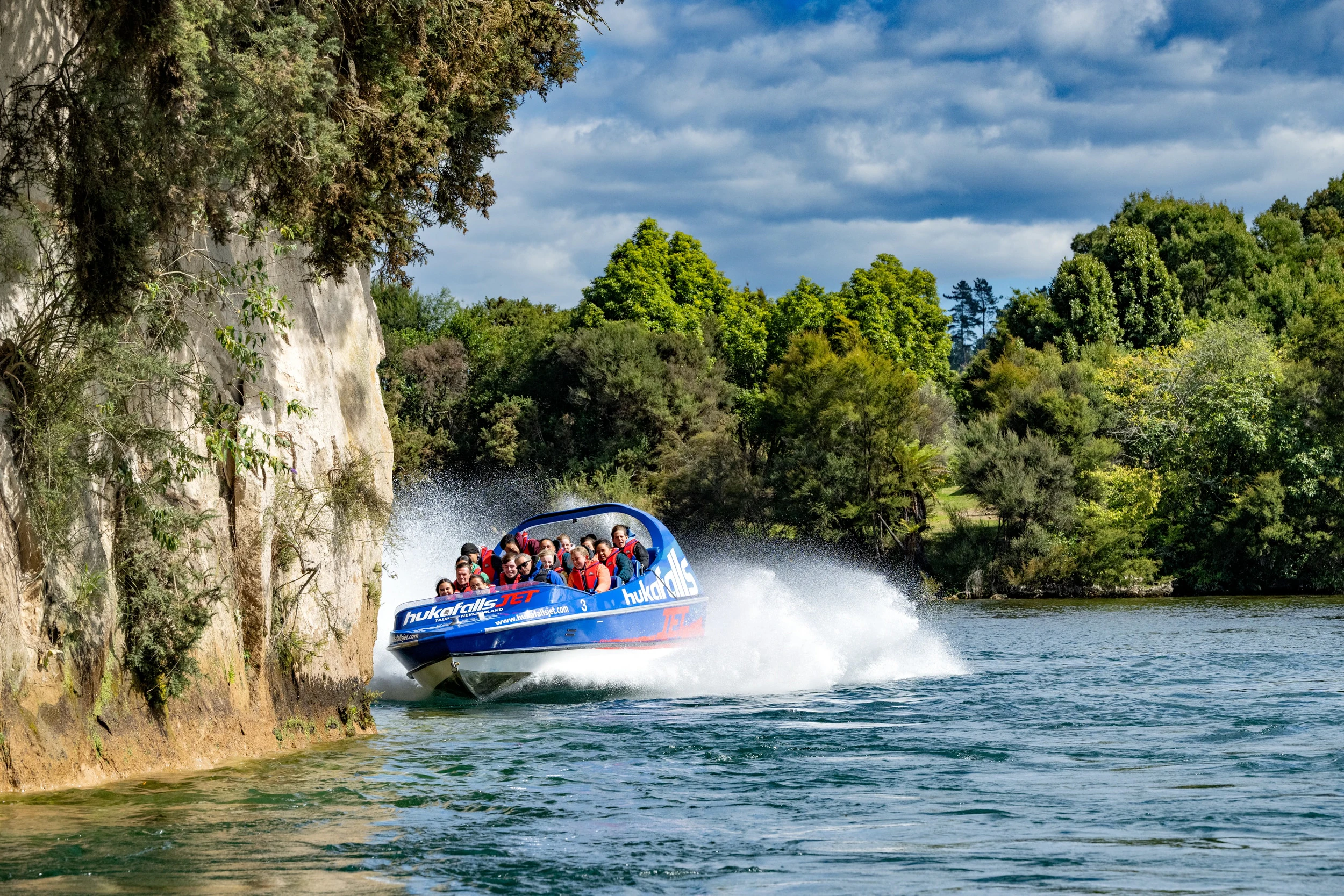 Huka Falls: Jet Boat Ride Experience