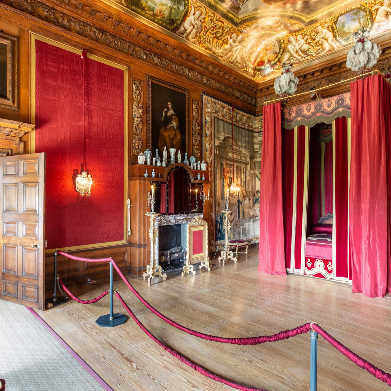 Hampton Court Palace, Gardens & Maze: Entry Ticket in London β Tiqets