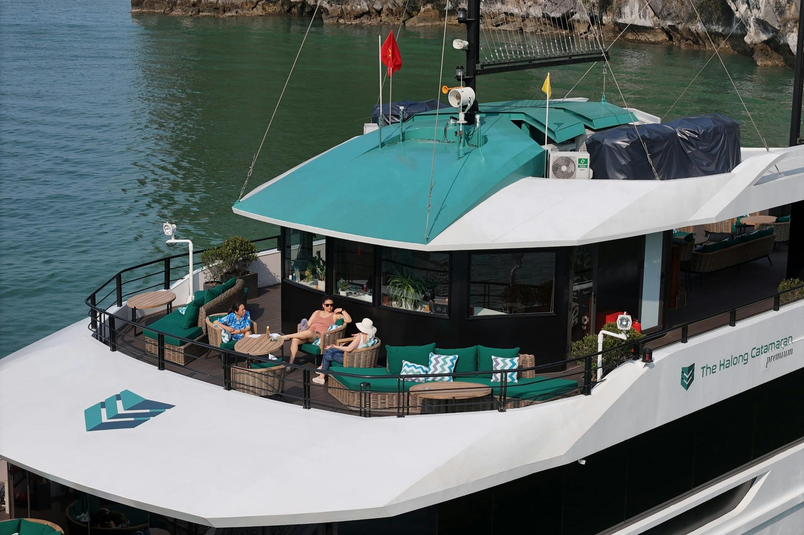 Halong Bay & Lan Ha Bay: 5-Star Catamaran Cruise + Lunch + Optional Transfer 3
