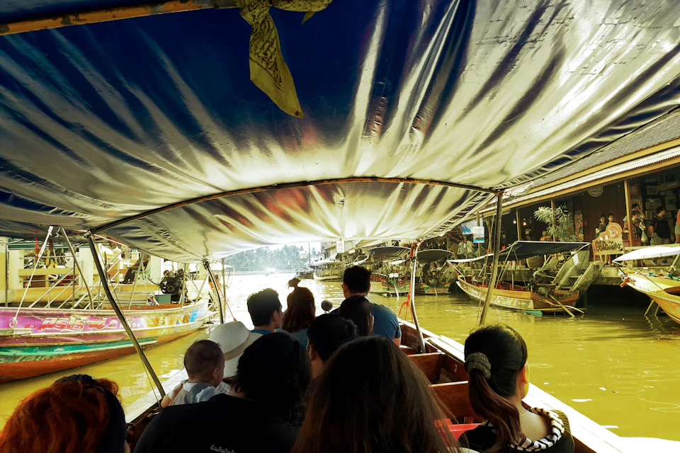 Amphawa Floating Market