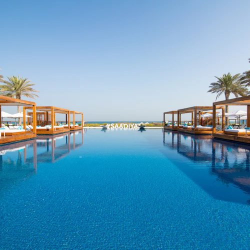 Saadiyat Beach Club: Day Pass