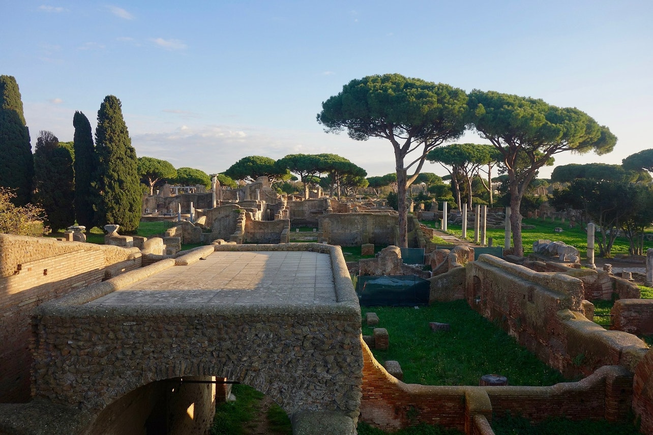 Parque Arqueológico Ostia Antica com Cartão Postal Pemcards - Acomodações em Roma