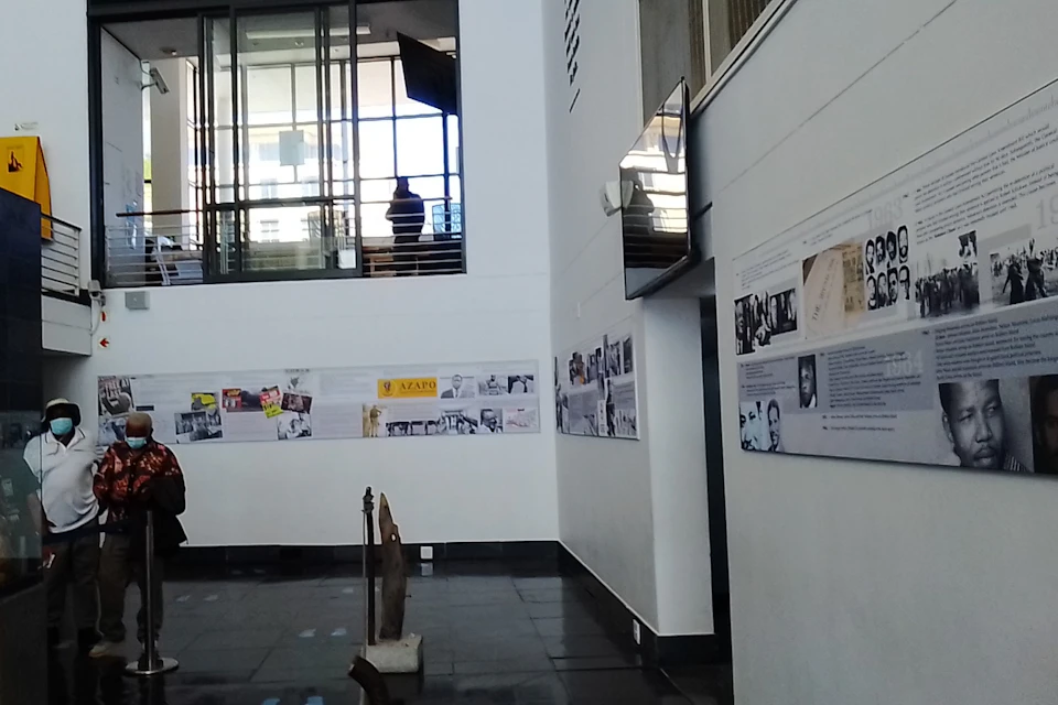 Nelson Mandela Gateway to Robben Island mini art gallery.