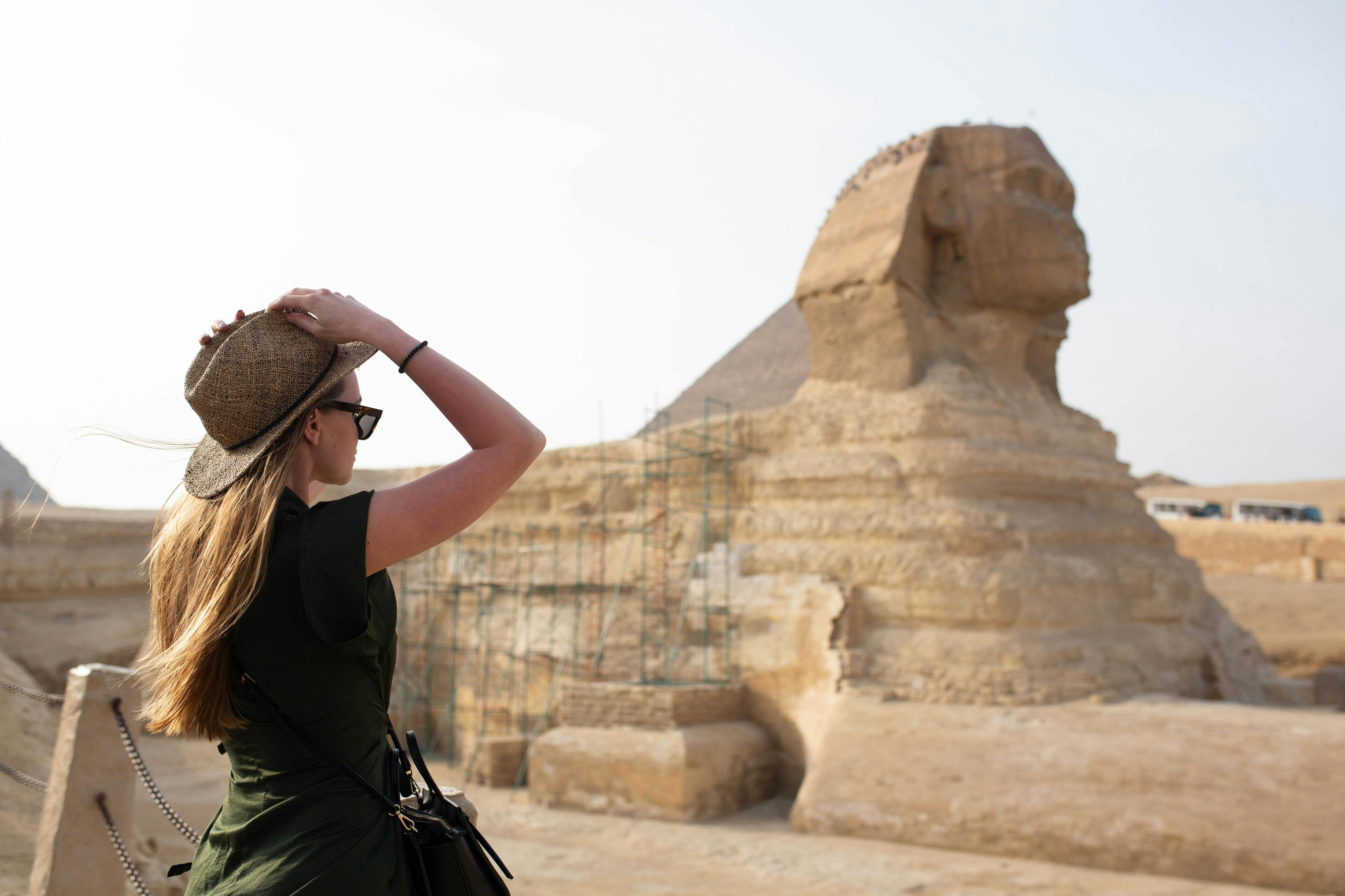 Giza Pyramids, Sphinx & Egyptian Museum: Guided Tour from Hurghada - Photo 2