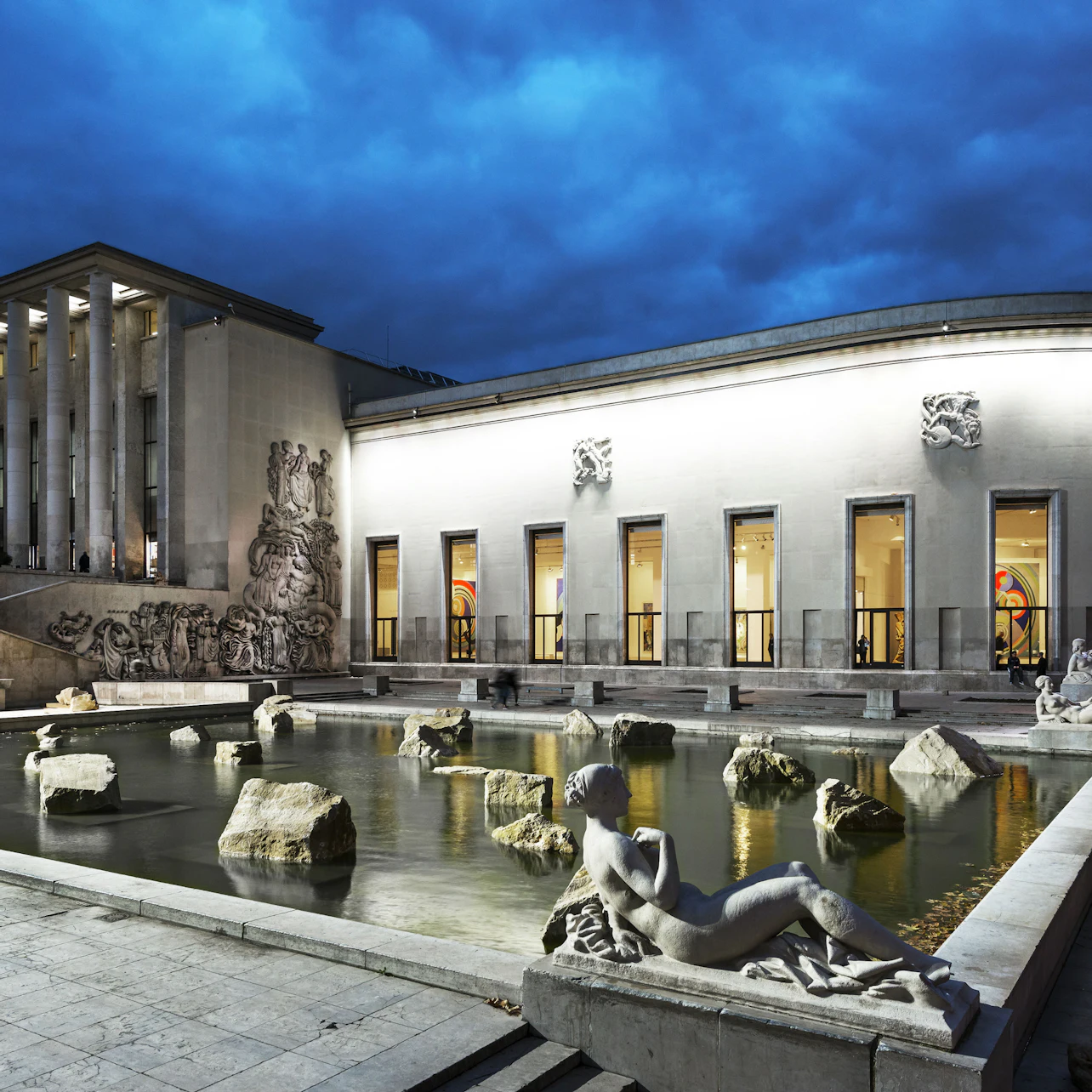 Museum of Modern Art Paris: Lee Miller Exhibition in Paris – Tiqets