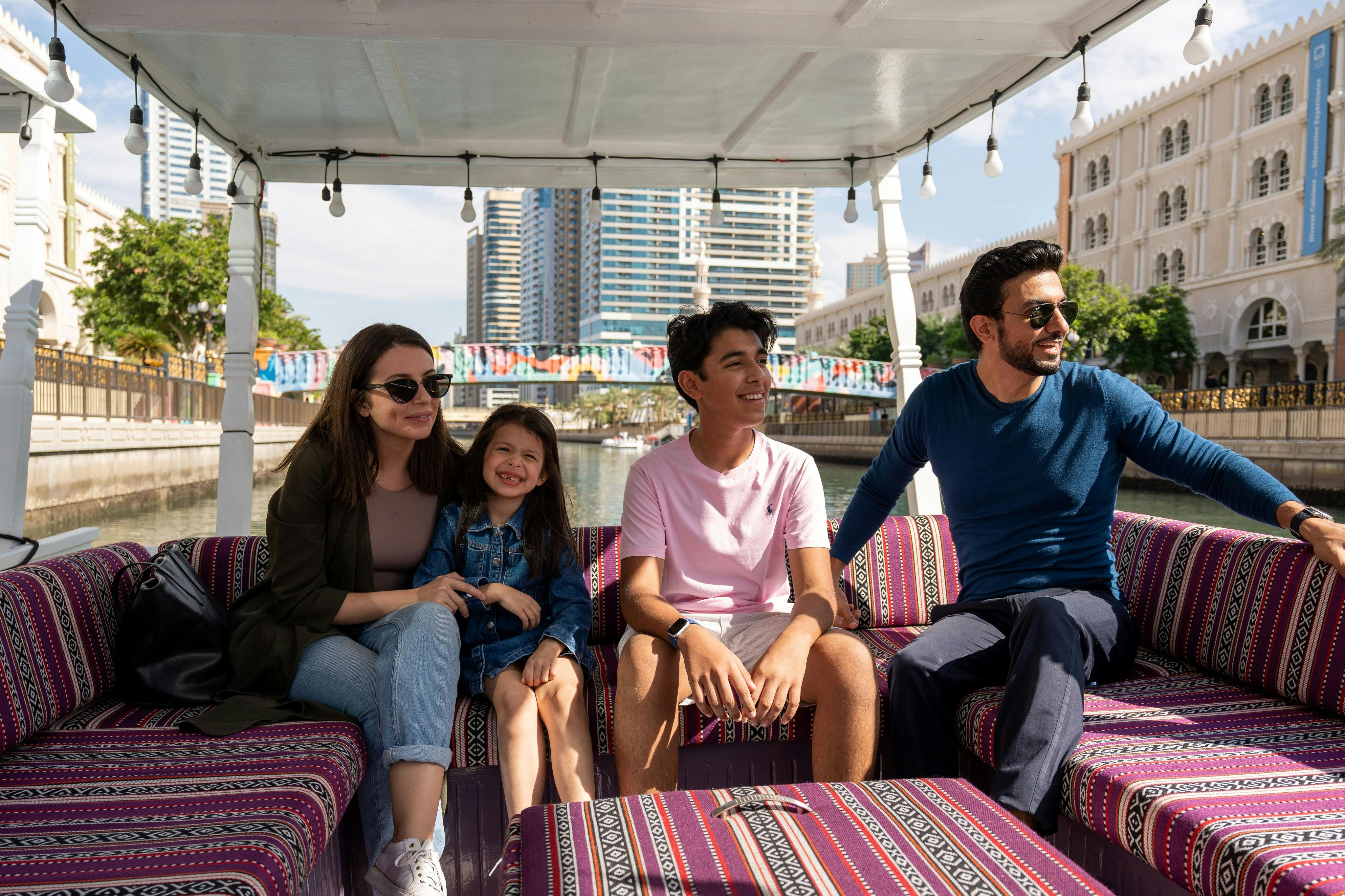 沙迦观光观光船