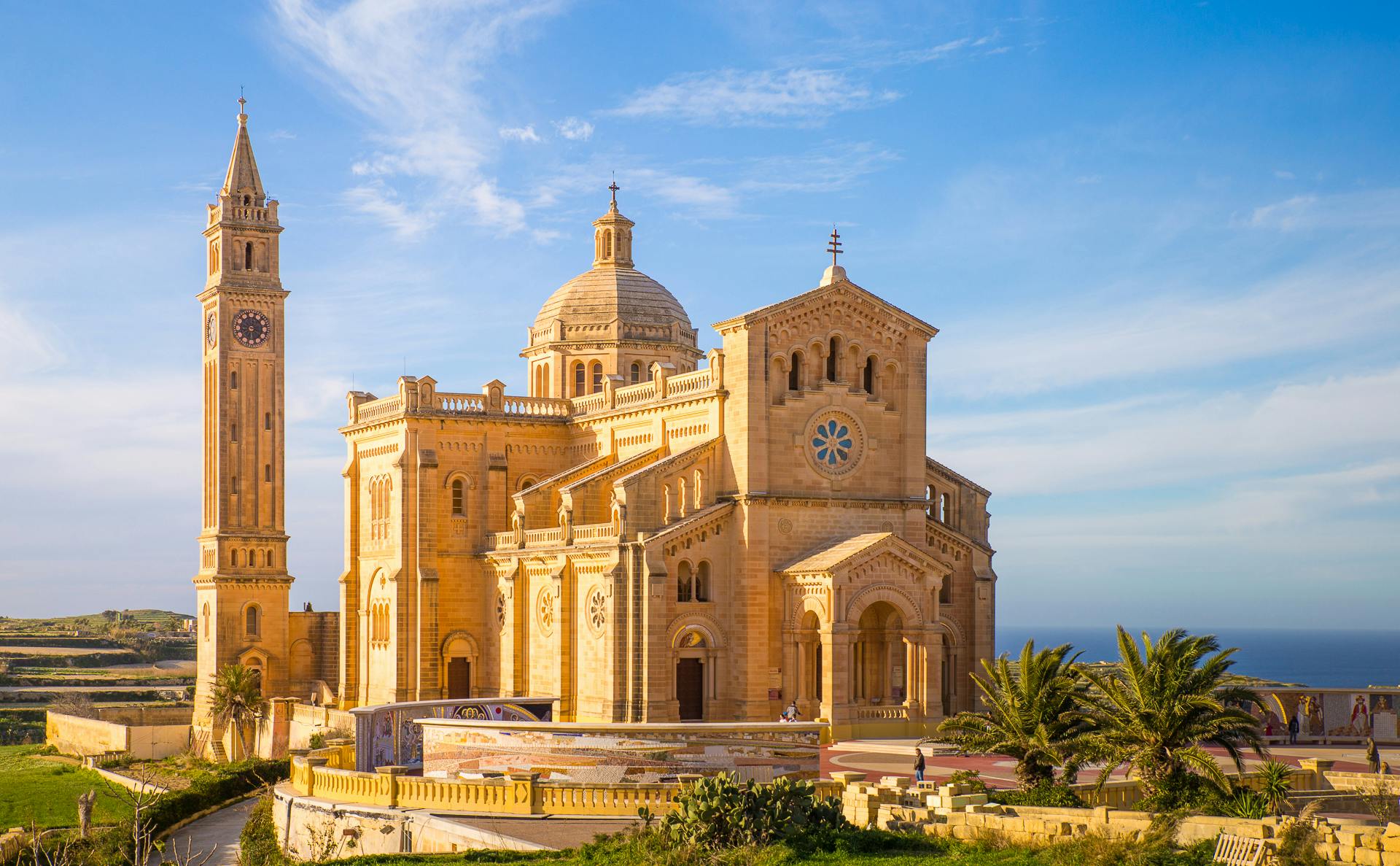 Hop-on Hop-off Bustouren in Gozo